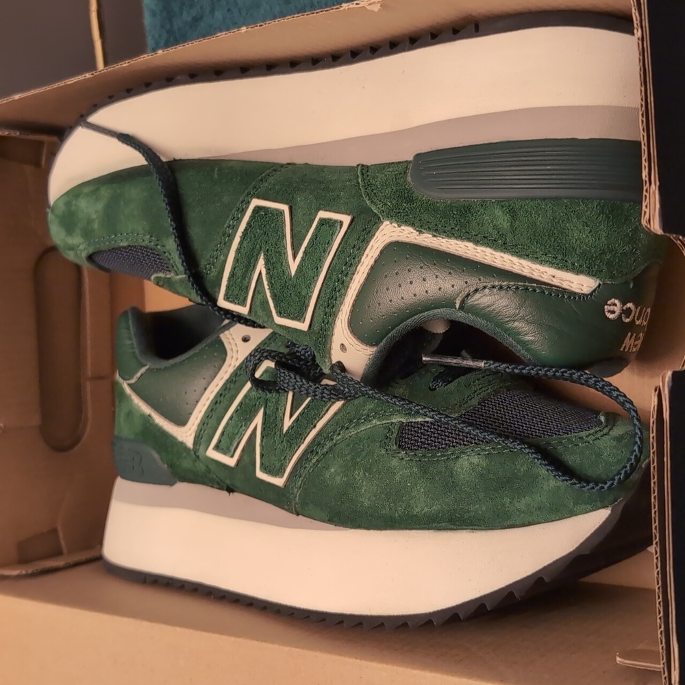 ⚡Host Pick⚡New Balance 574 Platform Sneakers - Picture 10 of 11
